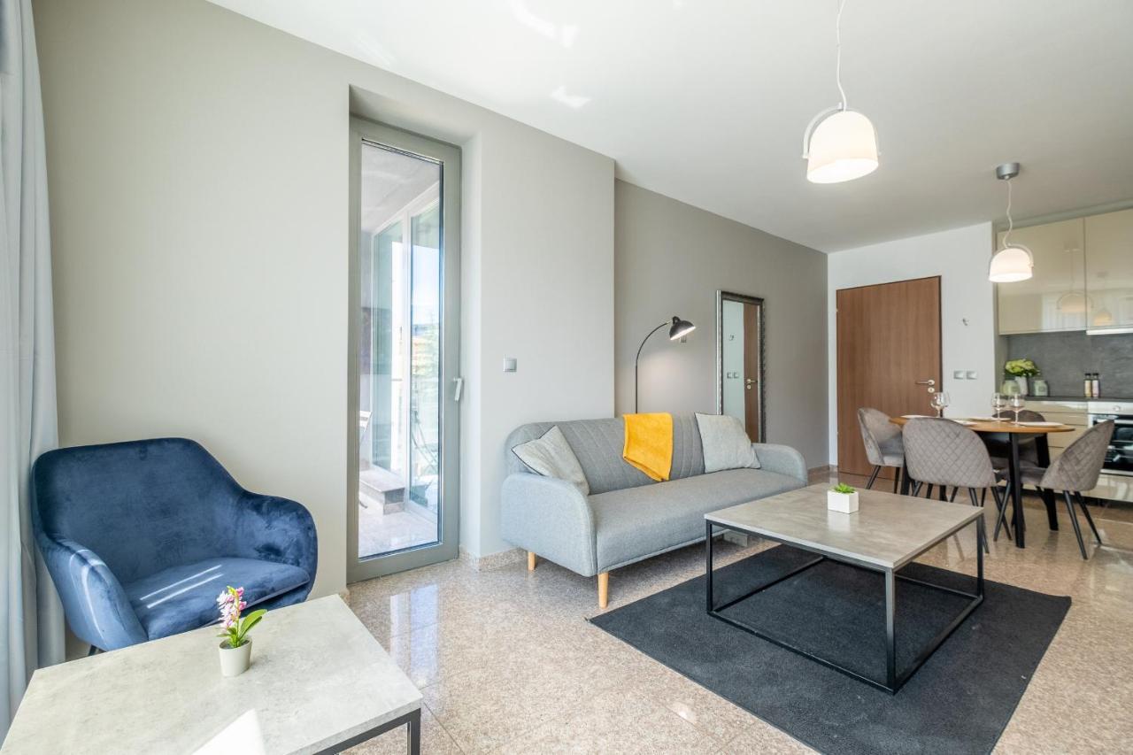 Julie'S Sunny Cozy Apartment With Balcony Sófia Exterior foto